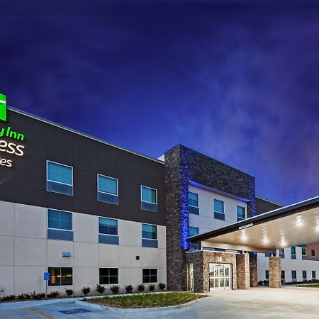 Holiday Inn Express & Suites - Coffeyville By Ihg מראה חיצוני תמונה