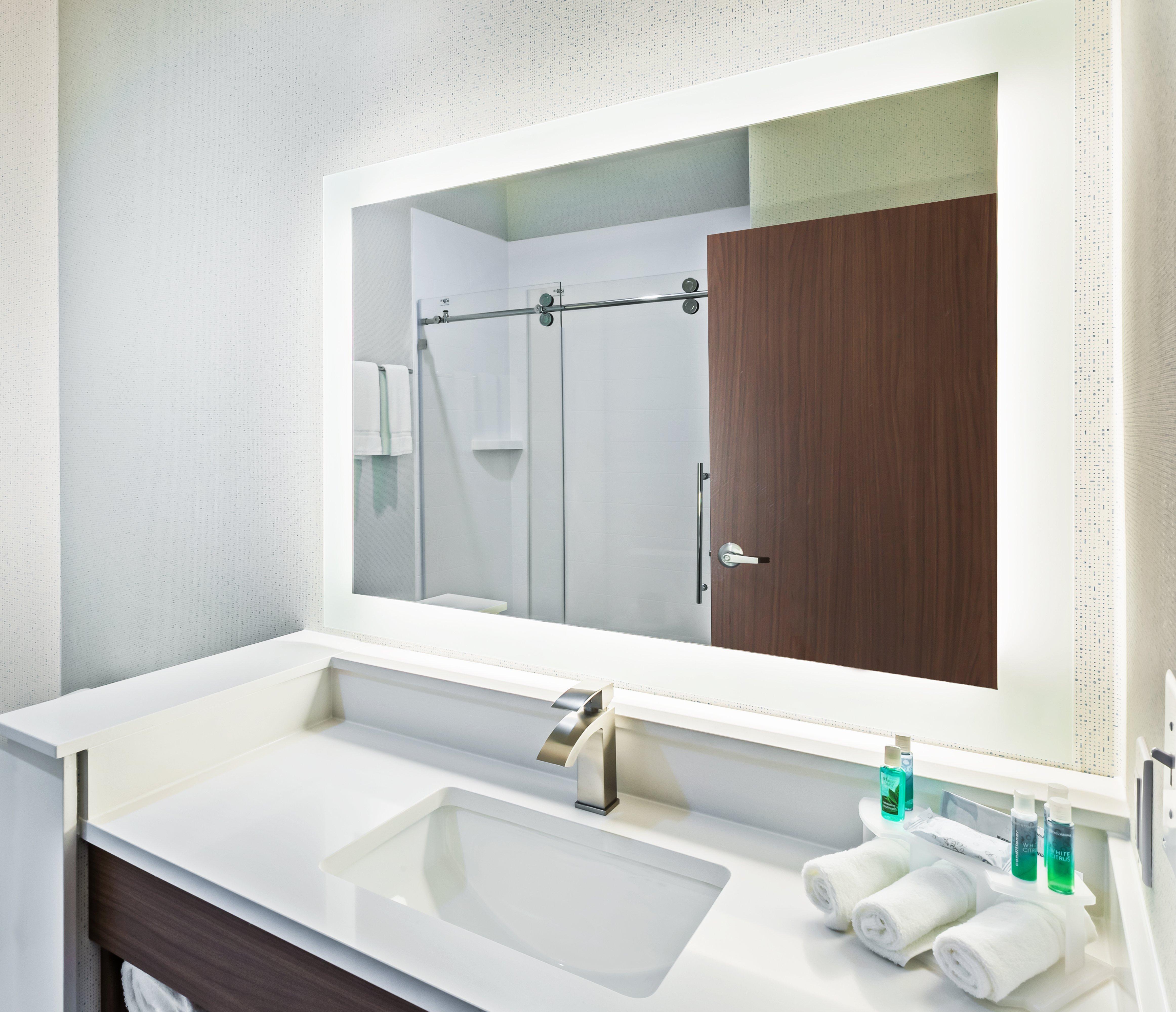 Holiday Inn Express & Suites - Coffeyville By Ihg מראה חיצוני תמונה