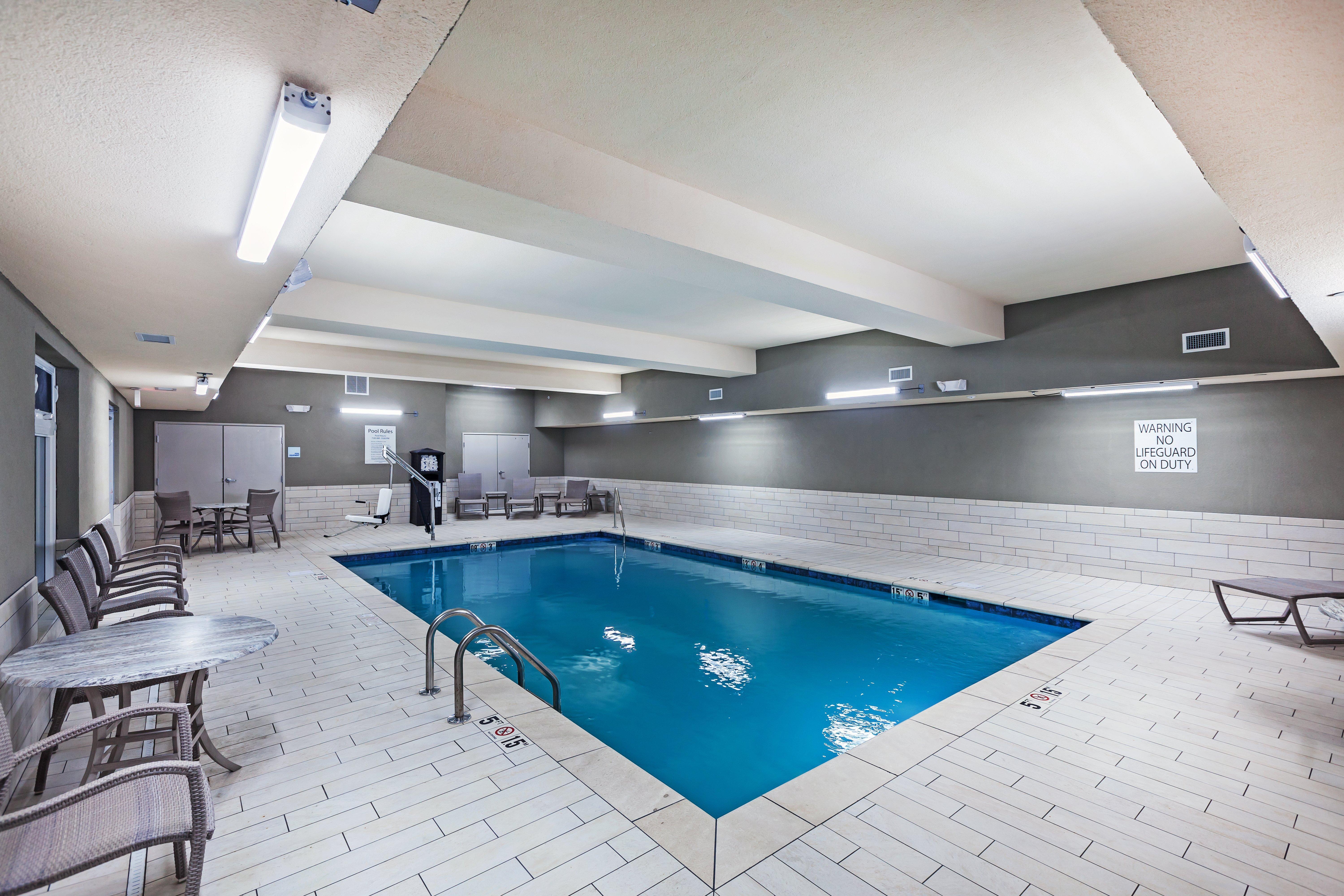 Holiday Inn Express & Suites - Coffeyville By Ihg מראה חיצוני תמונה