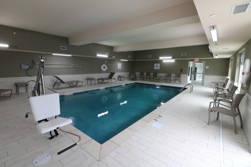 Holiday Inn Express & Suites - Coffeyville By Ihg מראה חיצוני תמונה