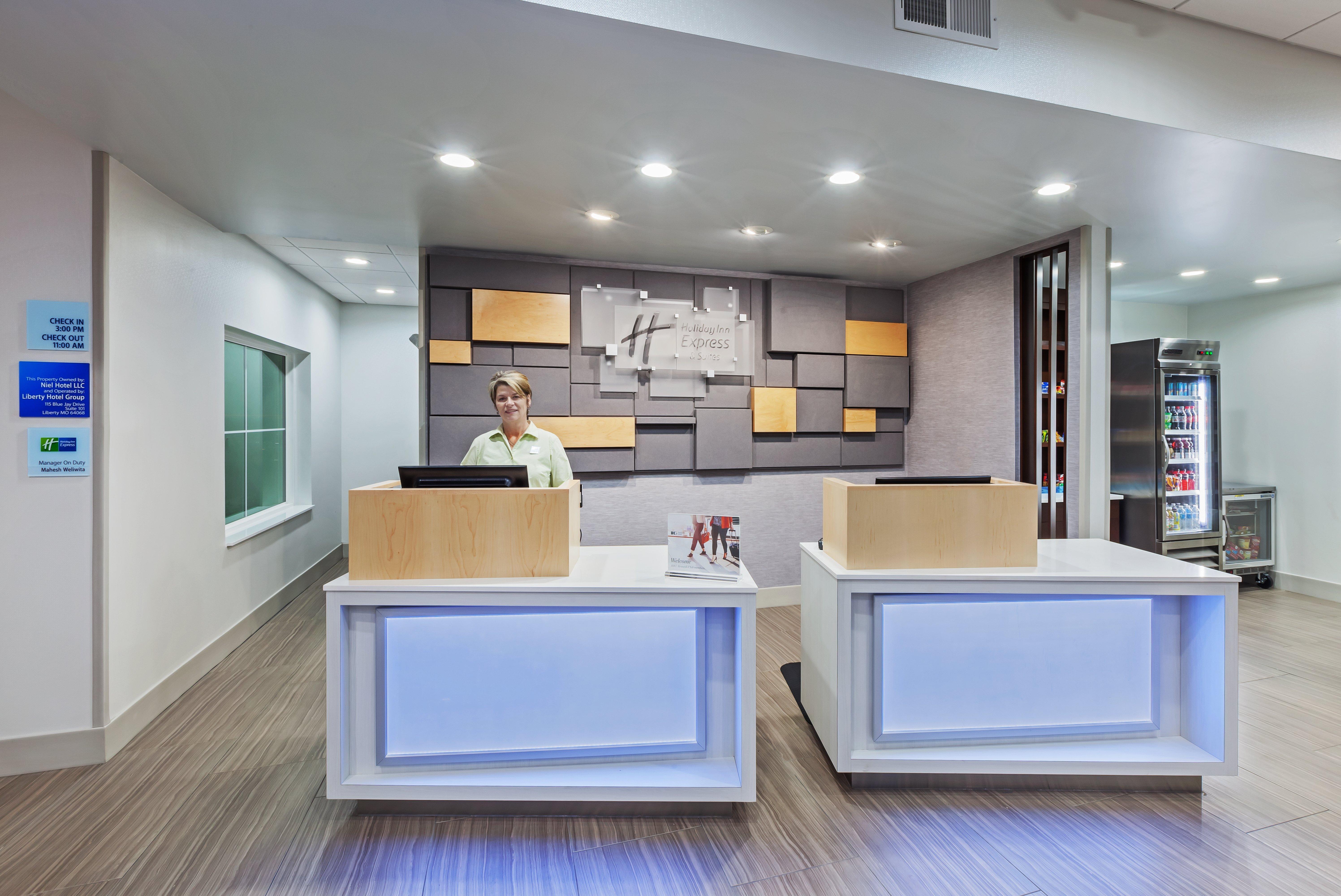Holiday Inn Express & Suites - Coffeyville By Ihg מראה חיצוני תמונה
