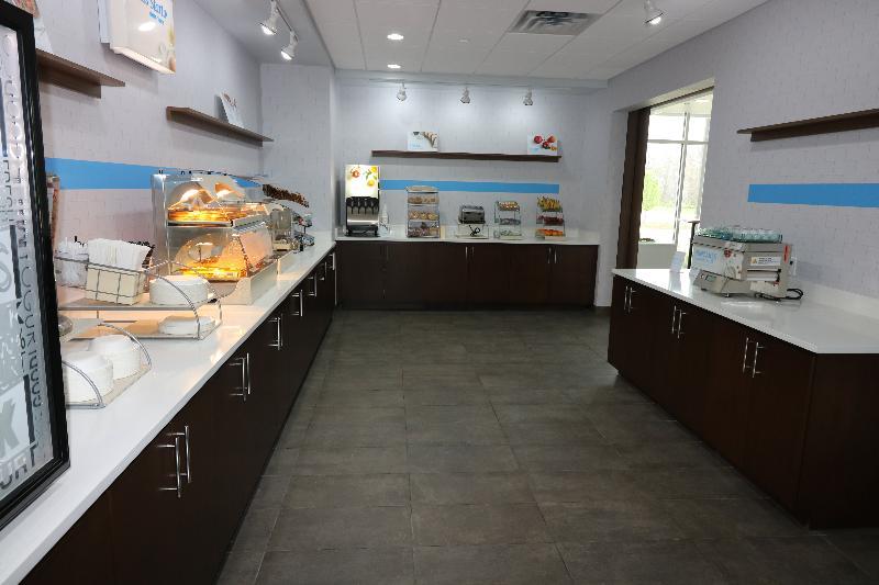 Holiday Inn Express & Suites - Coffeyville By Ihg מראה חיצוני תמונה